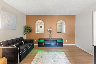 104 Pleasantview St in Wilmore, KY - Building Photo - Building Photo