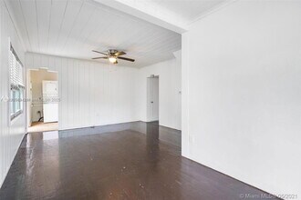 440 NW 93rd St in Miami, FL - Building Photo - Building Photo