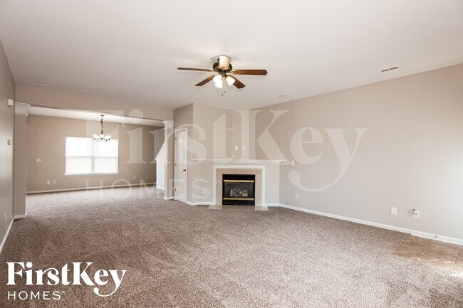 1737 Larne Cir in Charlotte, NC - Building Photo - Building Photo