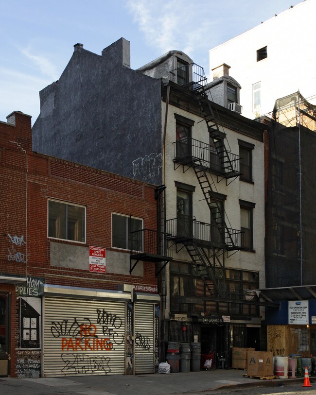 51 Bond St in New York, NY - Building Photo - Building Photo