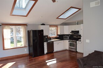 18 Ashlee Meadow Rd in Warwick, NY - Building Photo - Building Photo