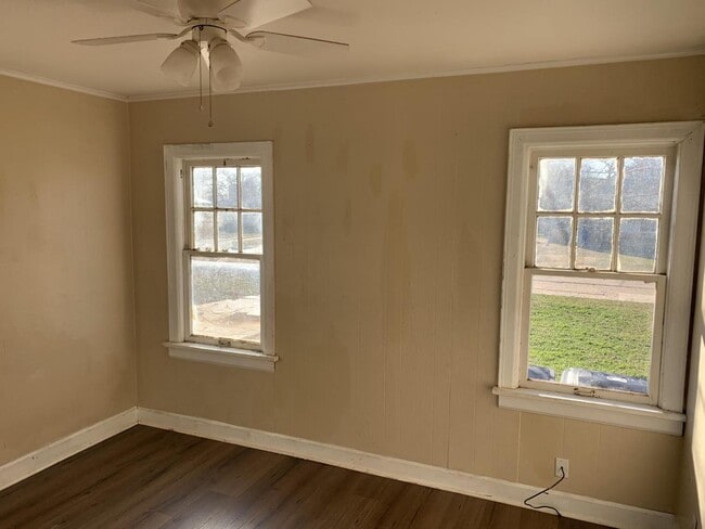 1322 E Cherokee Ave in Enid, OK - Building Photo - Building Photo