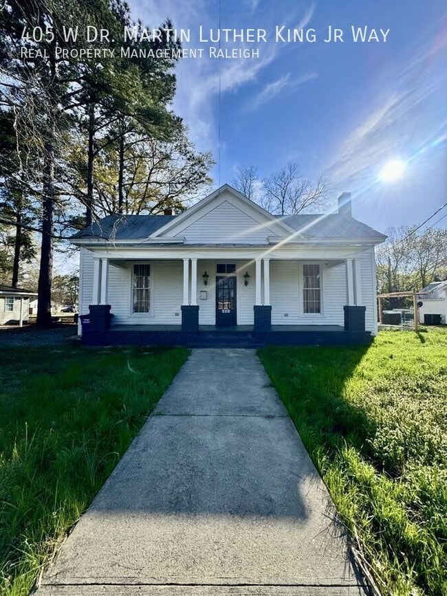 property at 405 W Dr. Martin Luther King Jr. Way