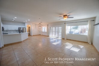 12209 W Washington St in Avondale, AZ - Building Photo - Building Photo