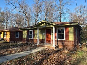 1708 Newland Rd in Charlotte, NC - Building Photo - Building Photo