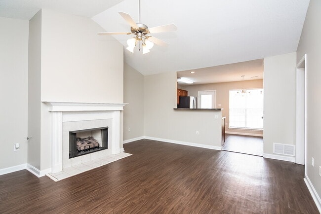 748 Northwood West Cove in Hernando, MS - Foto de edificio - Building Photo