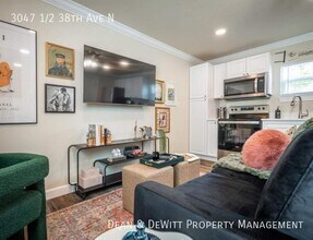 3047 38th Ave N in St. Petersburg, FL - Building Photo - Building Photo