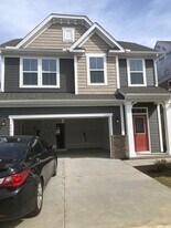 5508 Loneleaf Way in Virginia Beach, VA - Building Photo