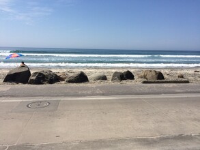Pacific Blue | The Strand in Oceanside, CA - Foto de edificio - Building Photo