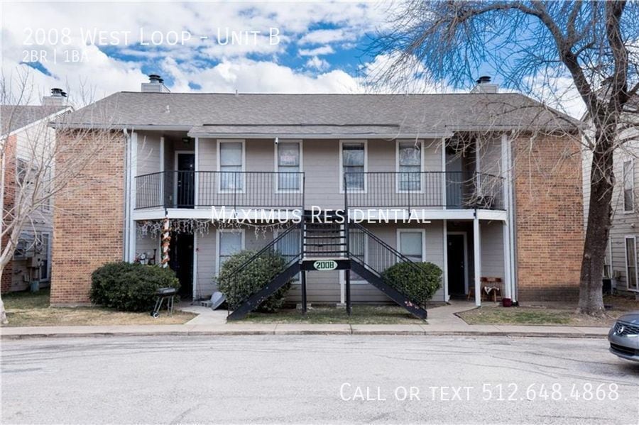2008 West Loop in Austin, TX - Building Photo