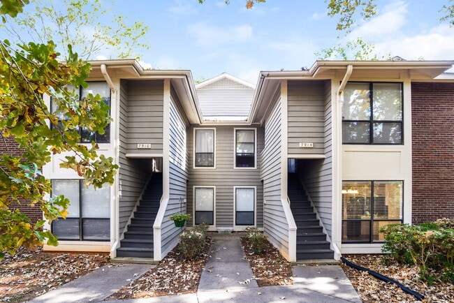 property at 7906 Greenside Ct