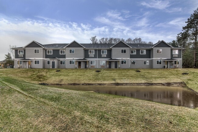 property at 1000 N Hillcrest Pkwy