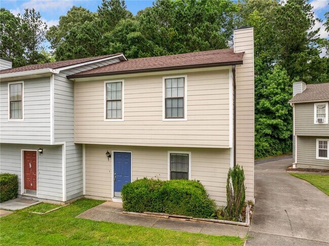 112 Woodberry Ct in Woodstock, GA - Foto de edificio - Building Photo
