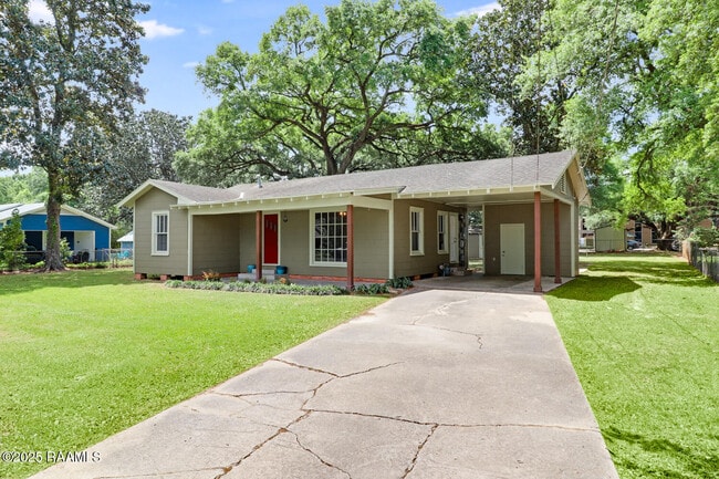 property at 218 Bertrand St
