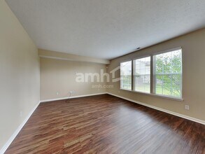 9179 N Waterfront Way in McCordsville, IN - Building Photo - Building Photo