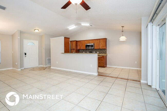 2408 Denn John Ln in Kissimmee, FL - Building Photo - Building Photo