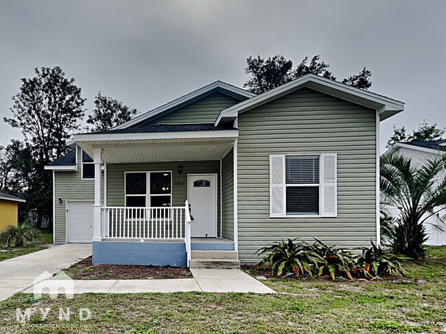 property at 3217 Spooner Dr