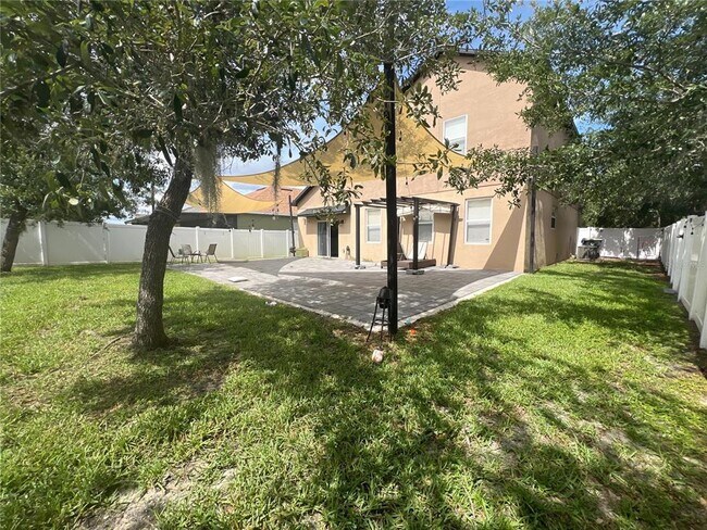 1894 Valley Forge Dr in St. Cloud, FL - Building Photo - Building Photo