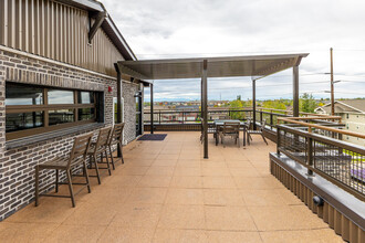 Silver Creek Apartments in Bozeman, MT - Foto de edificio - Building Photo