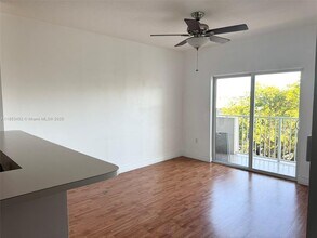11060 SW 196th St in Cutler Bay, FL - Building Photo - Building Photo