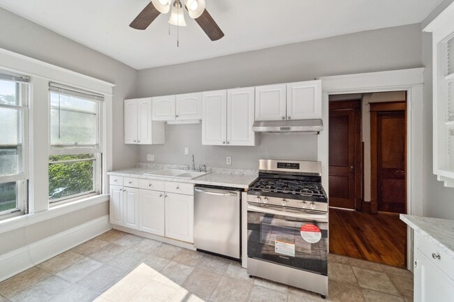 1223 Dayton Ave in St. Paul, MN - Building Photo - Building Photo