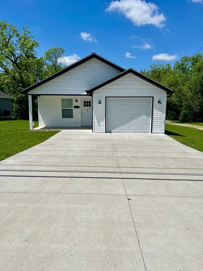 property at 589 Sappington Bridge Rd
