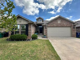 2328 NW 191st Ct in Edmond, OK - Building Photo