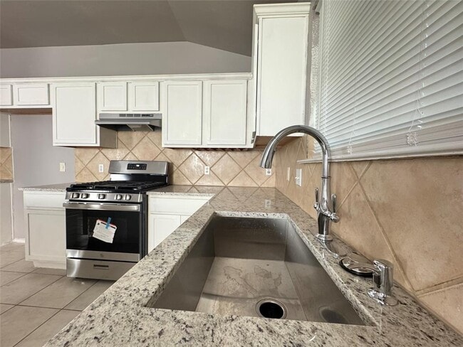 1412 Vanilla Bean Dr