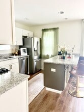 694 Rock Lake Gln in Fort Mill, SC - Building Photo - Building Photo