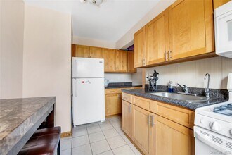 108-50 63rd Dr in Queens, NY - Building Photo - Building Photo