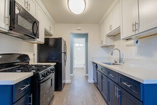 Buena Casa Apartments in Buena Park, CA - Building Photo