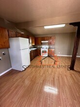 615 N Avenue Q in Portales, NM - Building Photo - Building Photo