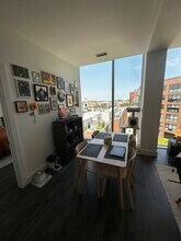 1664 W Division St in Chicago, IL - Foto de edificio - Building Photo