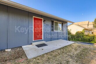 11850 W Independence Ave in Golden, CO - Building Photo - Building Photo