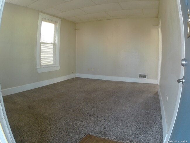 2005 McLean St in Aliquippa, PA - Building Photo - Building Photo