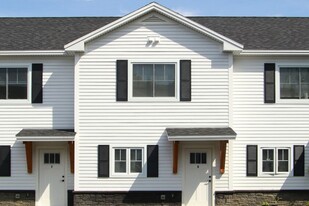 Foundry Street Townhouses Apartments