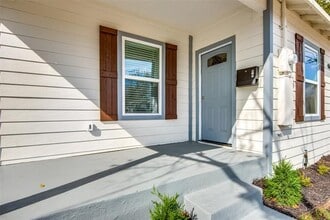 4615 Frank St in Dallas, TX - Building Photo - Building Photo
