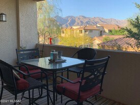 2550 E River Rd in Tucson, AZ - Building Photo