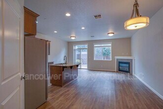 5809 NE 71st Ave in Vancouver, WA - Building Photo - Building Photo