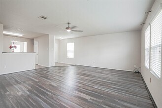 3050 Thicket Path Way in Katy, TX - Foto de edificio - Building Photo