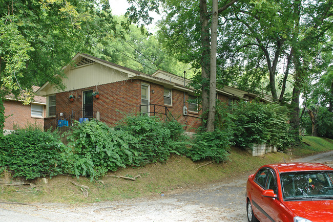 414 Mallory St in Nashville, TN - Building Photo - Building Photo