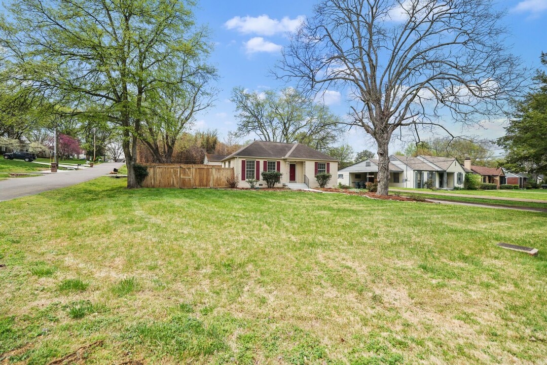 3417 Pleasant Valley Rd in Nashville, TN - Building Photo