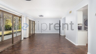 429 Sheoah Blvd in Winter Springs, FL - Foto de edificio - Building Photo