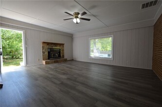 130 Tammy Dr in Dallas, GA - Building Photo - Building Photo