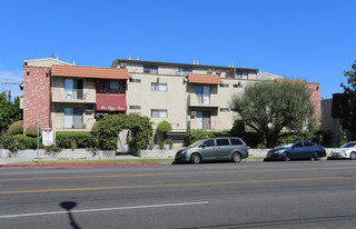 Burbank Laurel Apartments