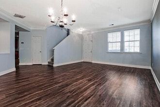 27 Pin Oak Ln in Newnan, GA - Building Photo - Building Photo