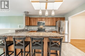 57 Poyntz St in Penetanguishene, ON - Building Photo - Building Photo