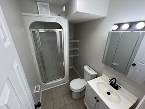 330 Blake St in New Haven, CT - Building Photo - Building Photo