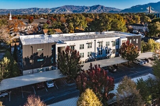 Millcreek 9 in Salt Lake City, UT - Foto de edificio - Building Photo