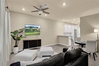 5182 Eucalyptus Dr in Hollywood, FL - Building Photo - Building Photo